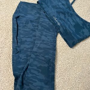Alphalete leggings & bra size S